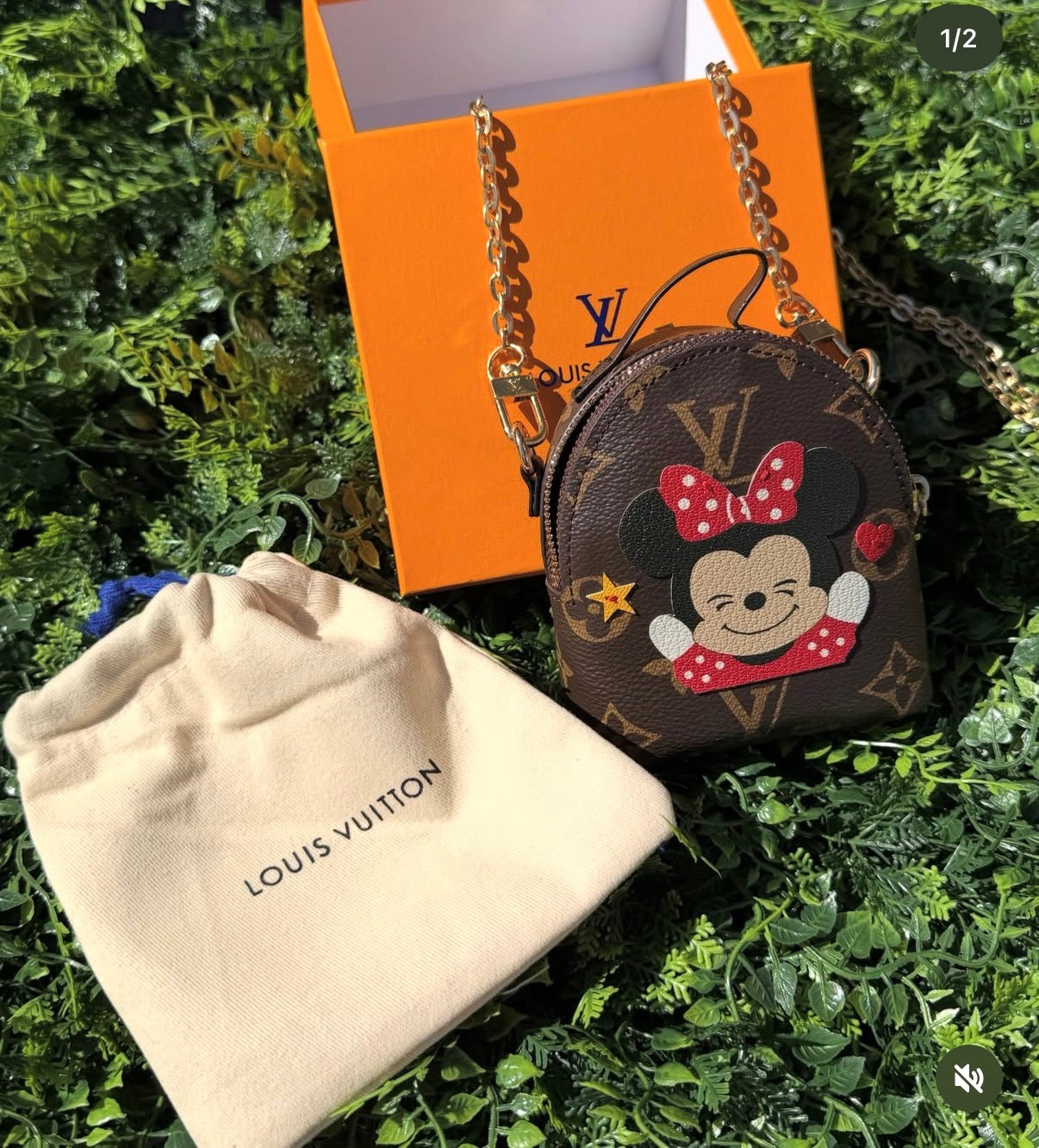 Keychain & crossbody bag