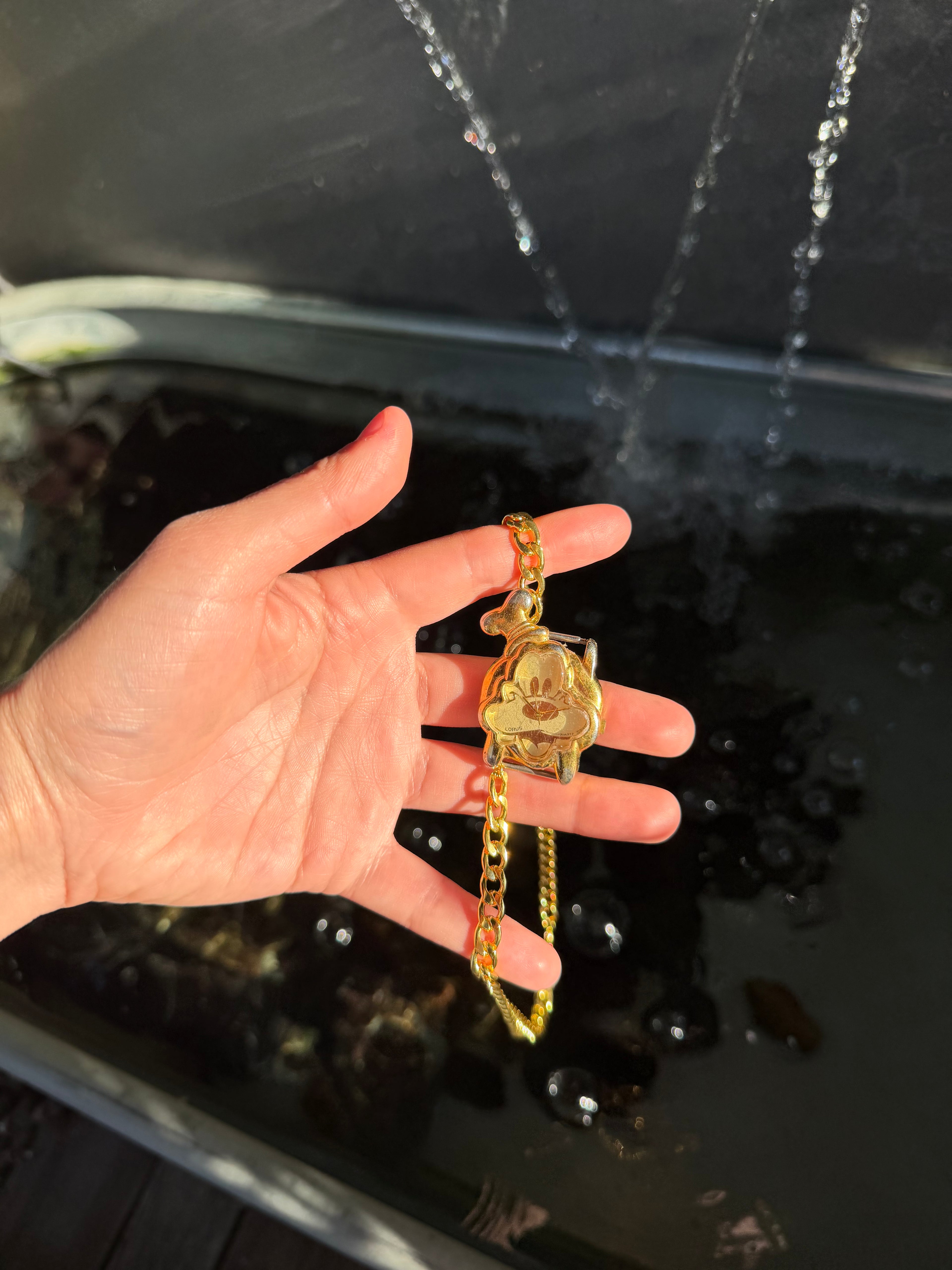 Necklace Vintage watch  goo f y