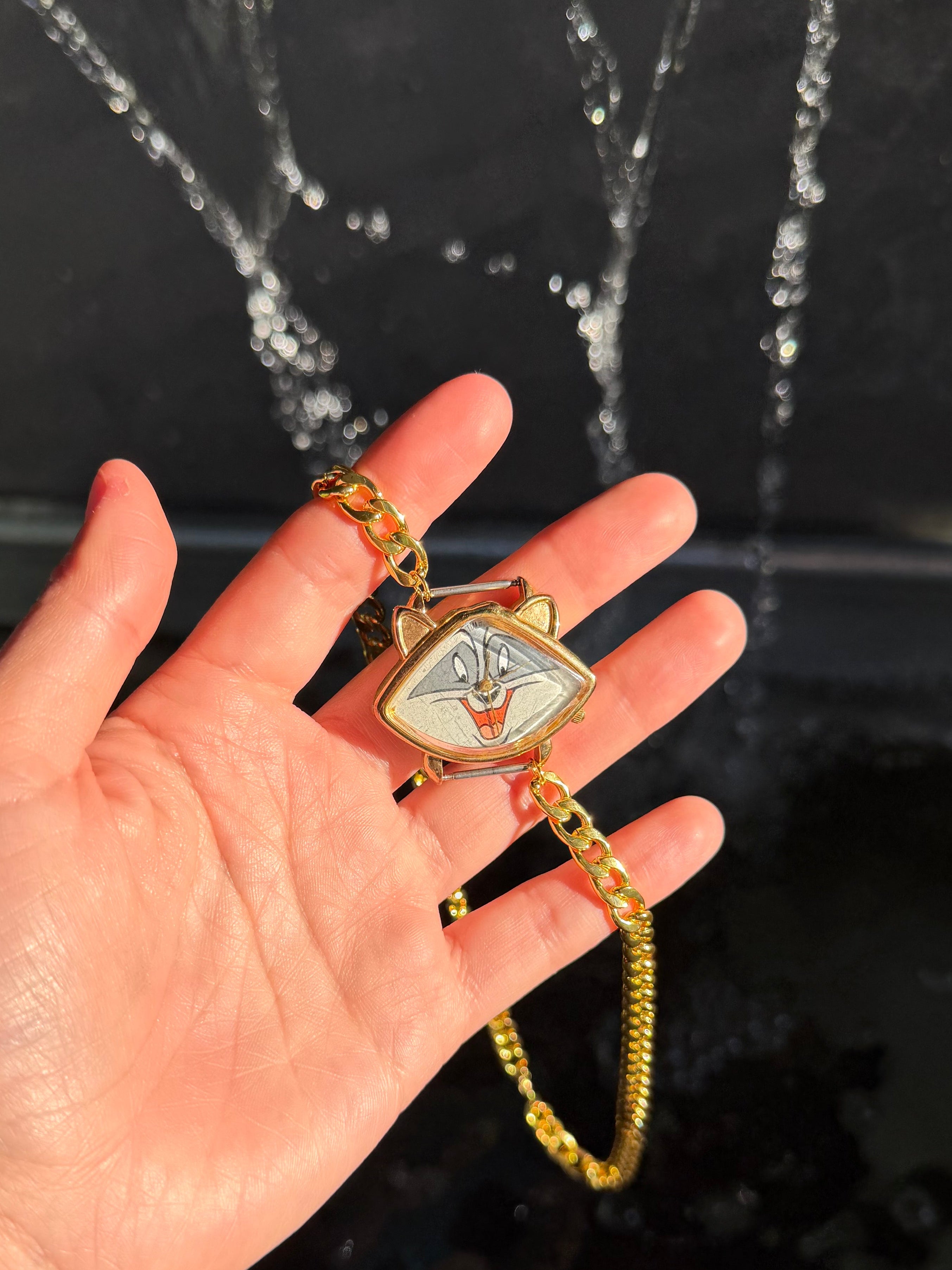 Meeko Necklace vintage Watch