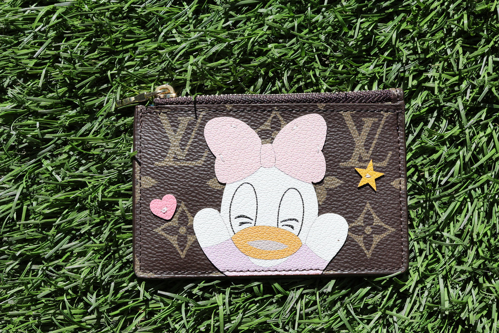 CARDHOLDER WALLETS