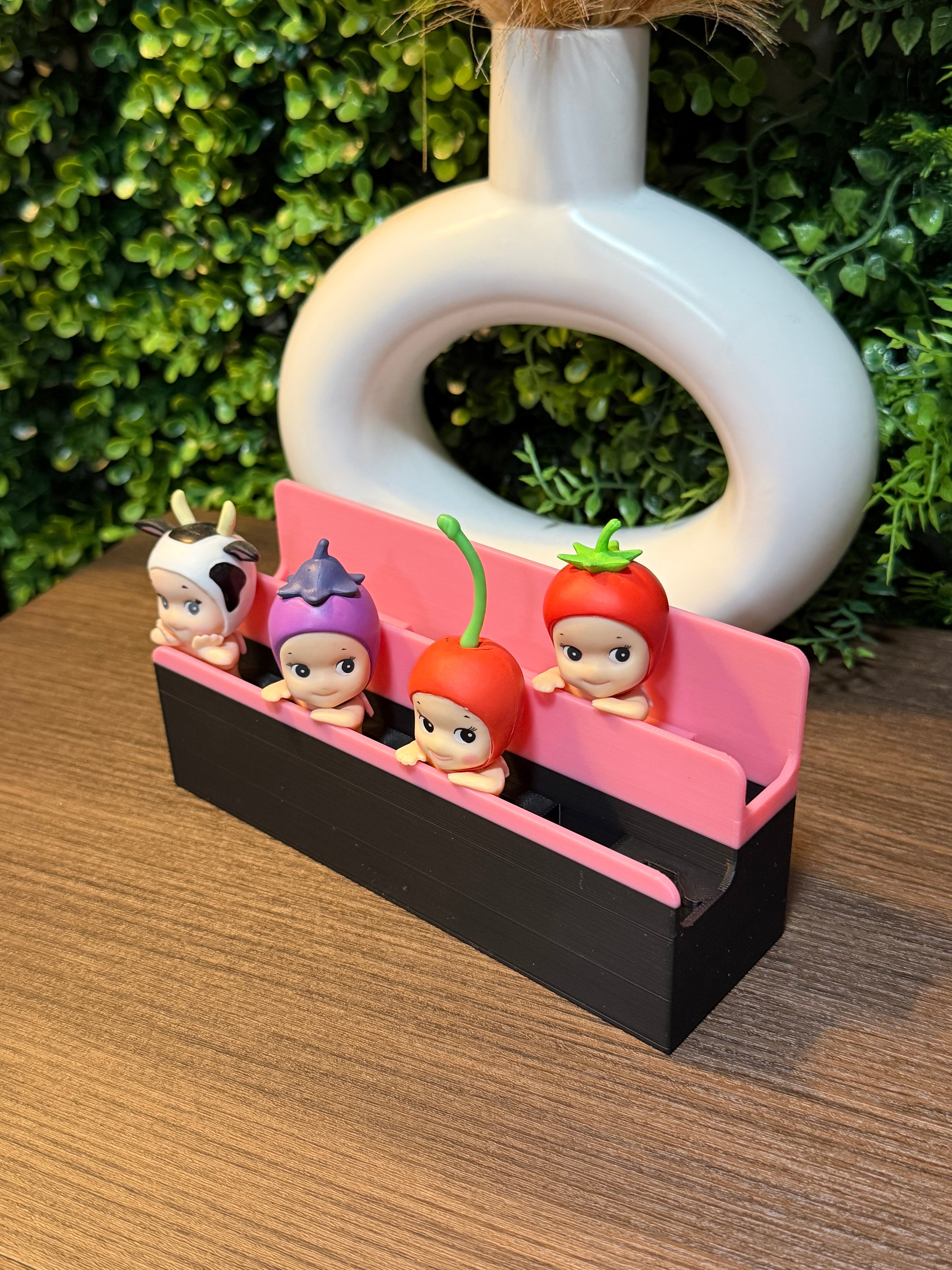 Sonny hipper stand (pink with black mix )