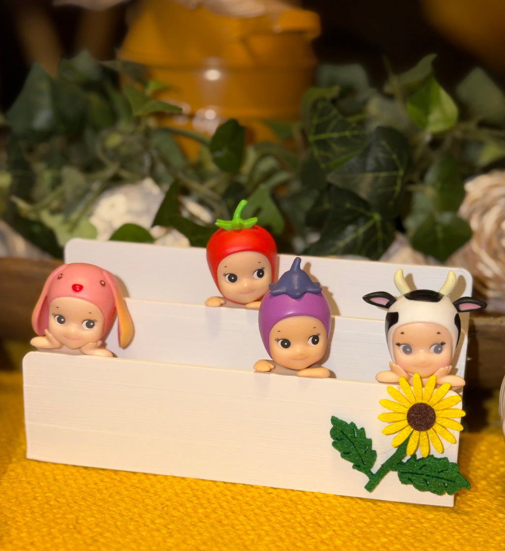 White Sunflower Hipper stand