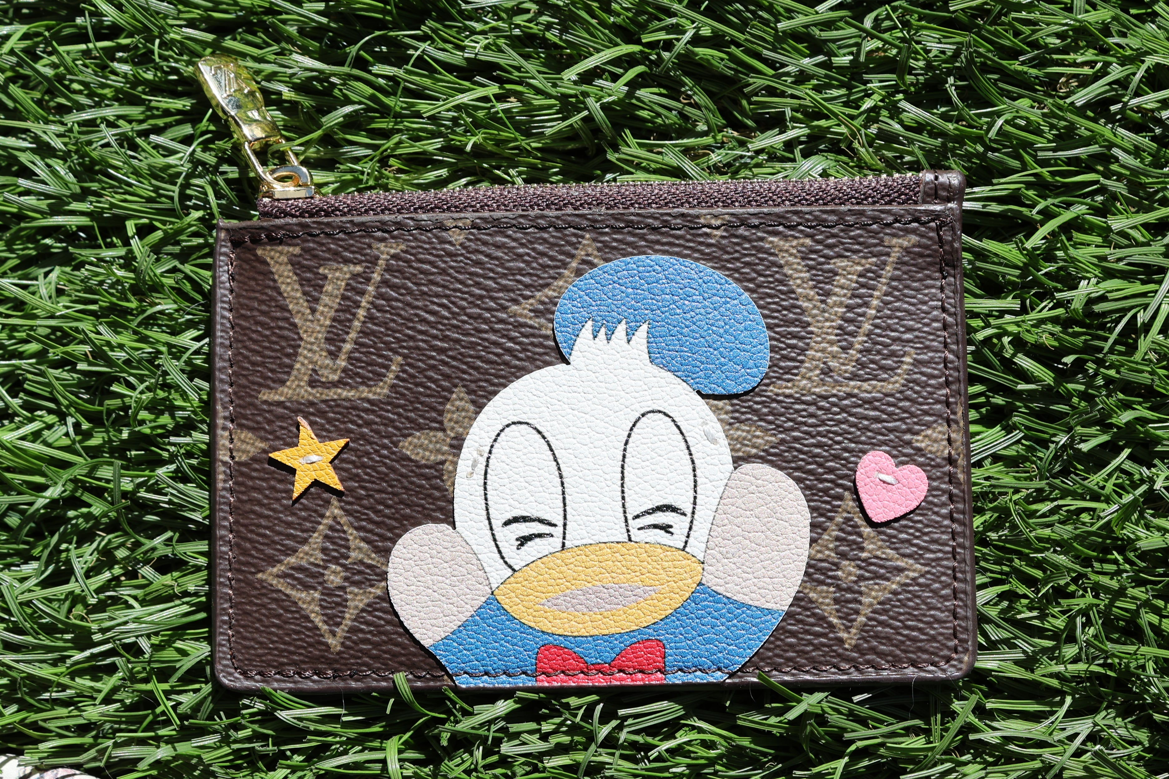 CARDHOLDER WALLETS