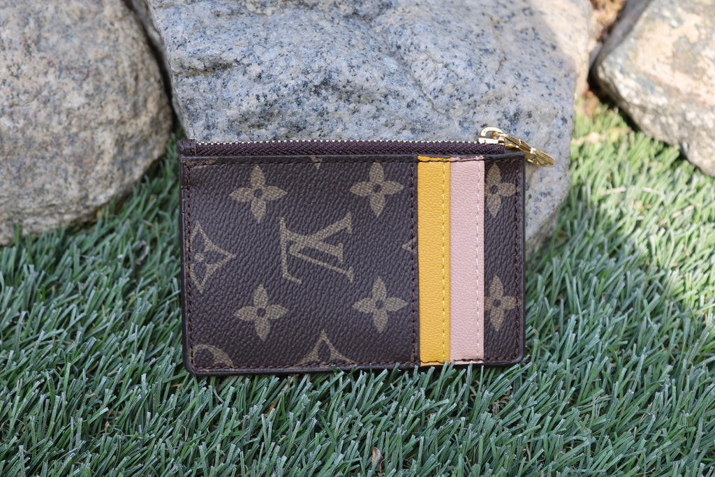 CARDHOLDER WALLETS
