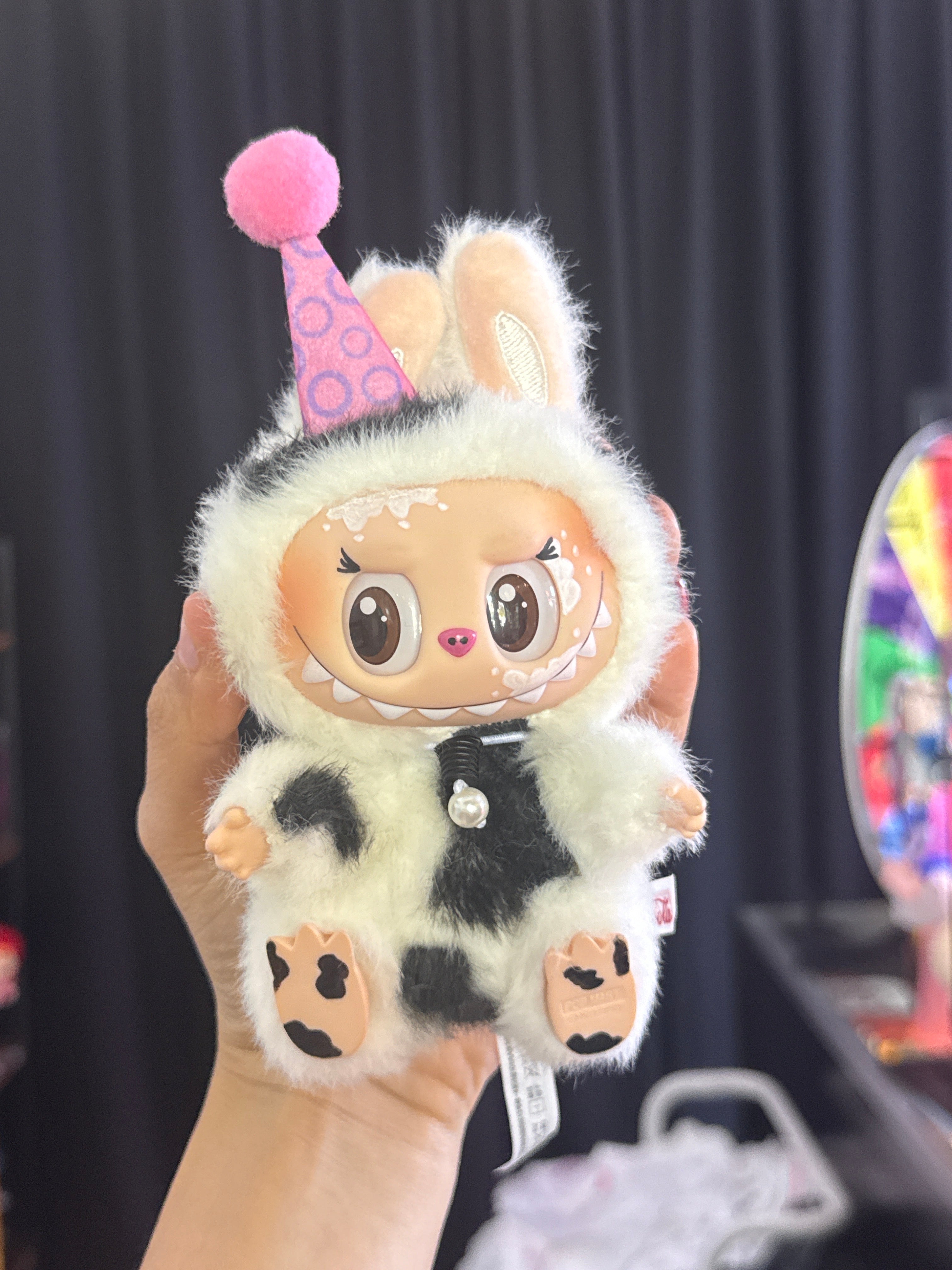 Lamoomoo with birthday hat (choose birthday hat you like) 9