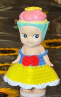 Snow White  with shoes